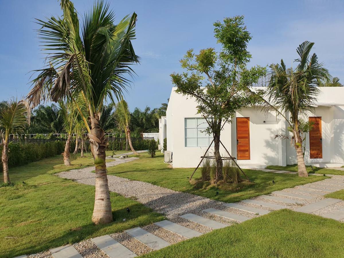 Meet Boutique Resort Surat Thani Buitenkant foto