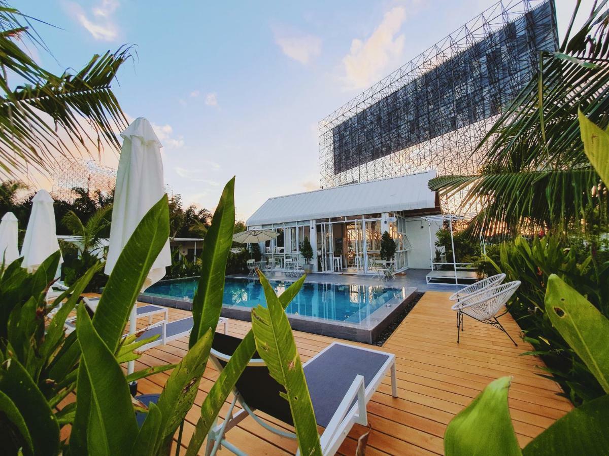 Meet Boutique Resort Surat Thani Buitenkant foto