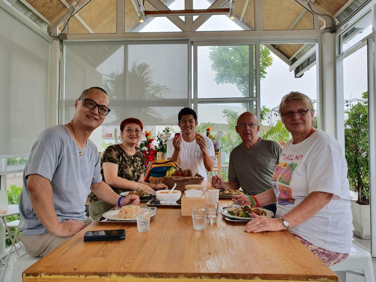 Meet Boutique Resort Surat Thani Buitenkant foto
